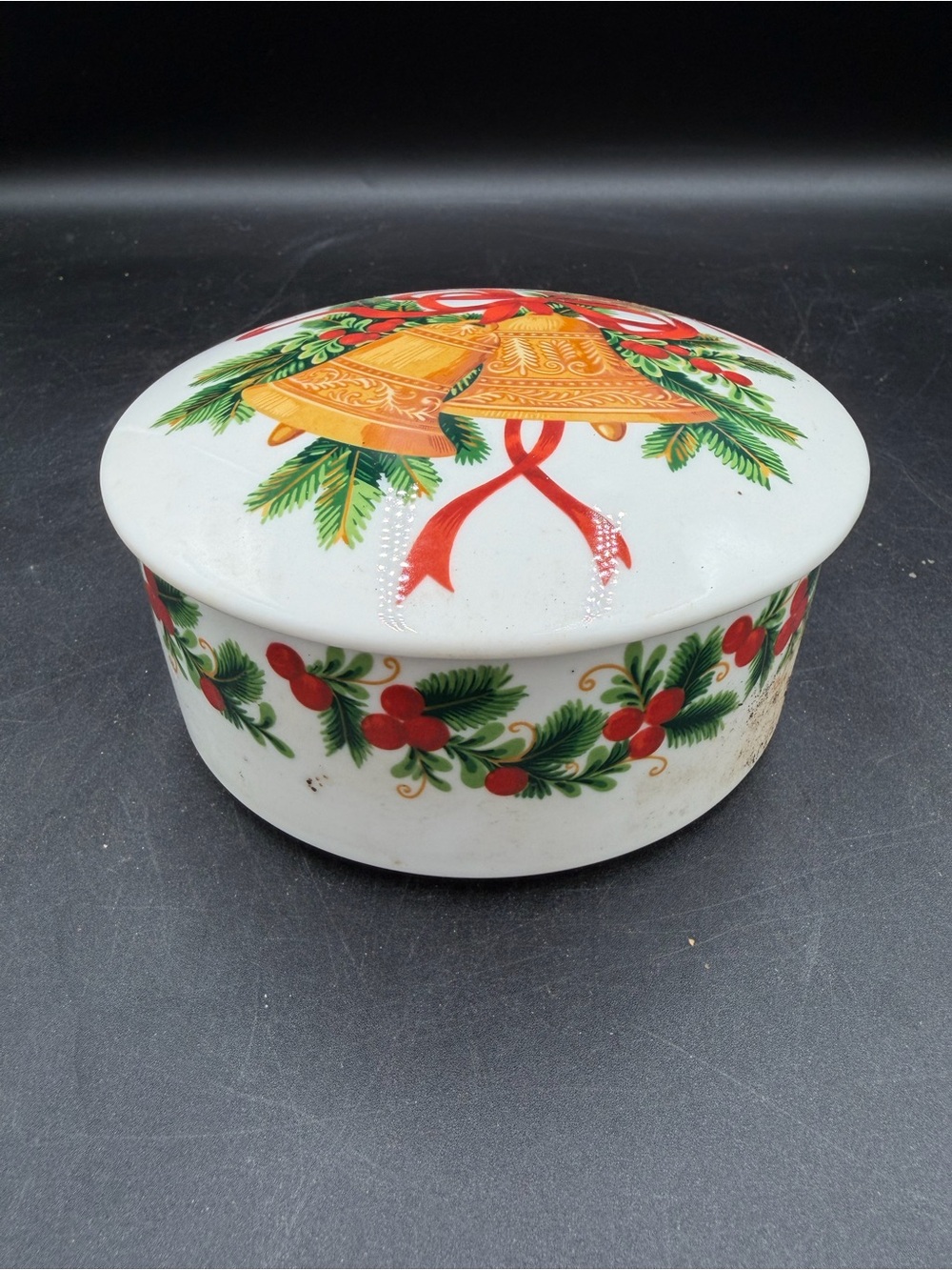 Mikasa “Bells of Holly” HK502/683 Christmas Candy Trinket box Vintage Holidays